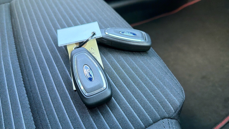 Ford Focus 1.0 EcoBoost Hybrid mHEV 155 ST-Line X Ed 5dr Auto Petrol Hatchback